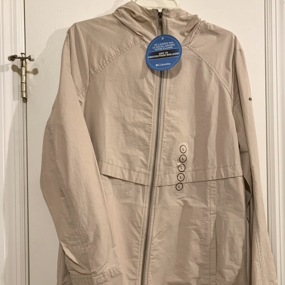 Columbia Jacket - Size Large